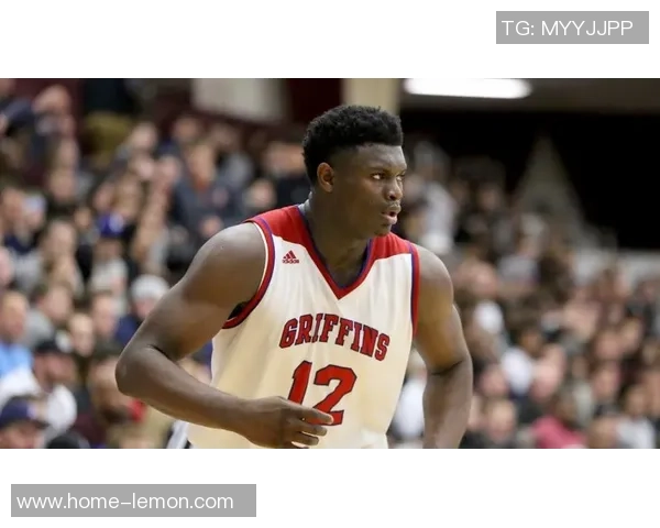 伊曼纽尔奎克利的篮球之路与成长历程探讨