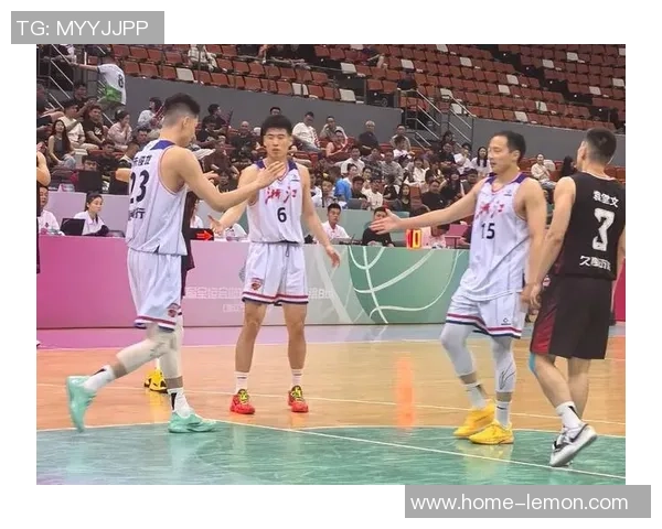 北京男篮对决独行侠精彩赛事回顾与分析,篮球迷不可错过的精彩瞬间 北京男篮对决独行侠精彩赛事回顾与分析,篮球迷不可错过的精彩瞬间